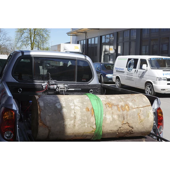 Pickup platóra rögzíthető csörlőtartó konzol 3500 csörlővel